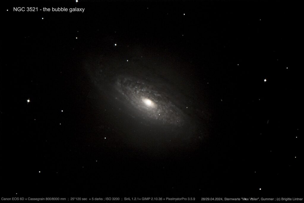 NGC 3521